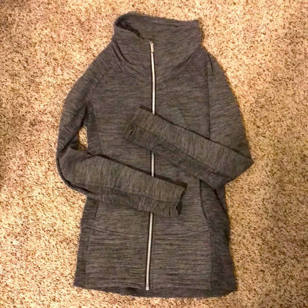Lululemon turtle neck zip up jacket